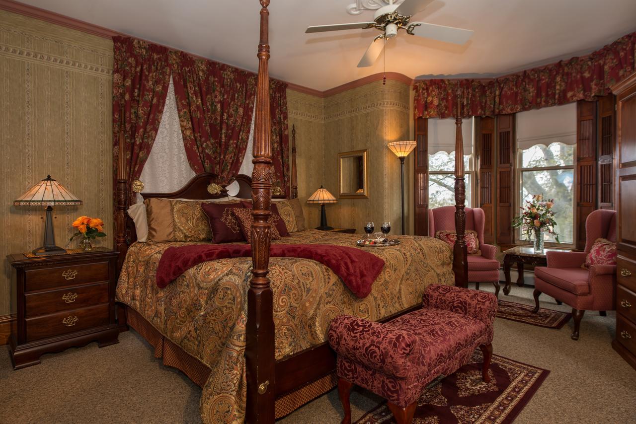 Sutherland House Victorian Bed And Breakfast Canandaigua Dış mekan fotoğraf